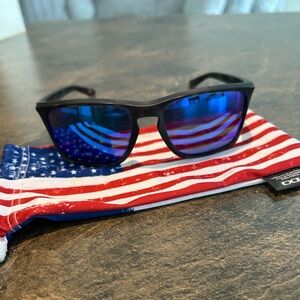 Men’s Oakley Camo Sylas polarized sunglasses